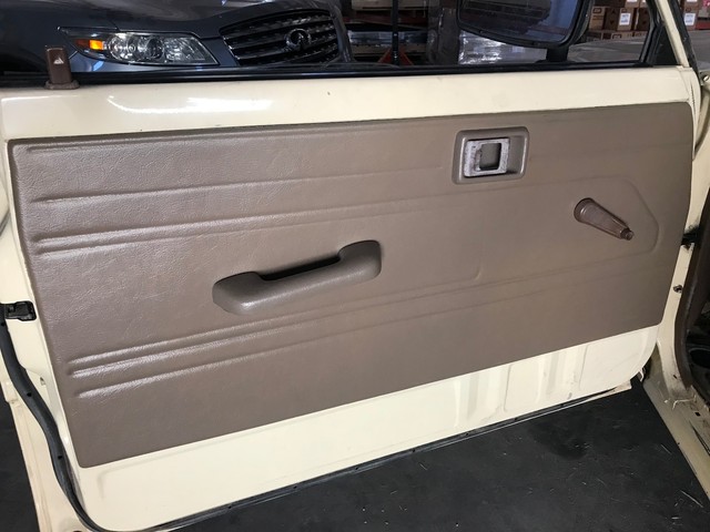 NEW interior Door Panel Set. Toyota Pickup 1984, 1985, 1986, 1987 1988