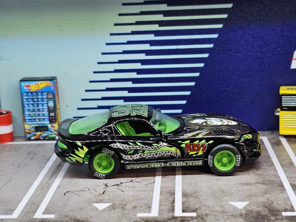 Racing Champions KISS 🔥 Cat Man Dodge Viper Edición 1:64 1998 Diecast Car Nuevo  Foto 2 de 4