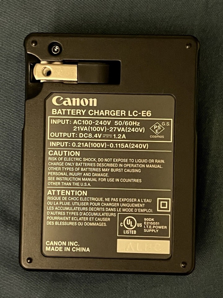 Genuine Original Canon LPE6 battery Charger For Battery Pack LPE6