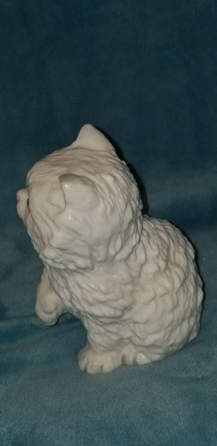2 Vintage homco white cat figurines read description - Picture 2 of 8