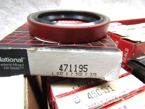 Federal Mogul National Oil Seal 471195 1.937" x 2.502" x .375" Oil Seal