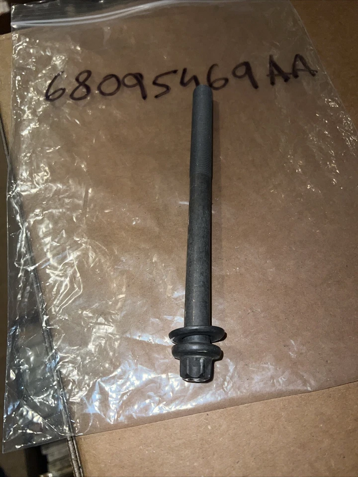 14-17 PROMASTER 1500 2500 3500 PERNO Y ARANDELA M15X1.50x193.00 MOPAR 68095469AA Foto 3 de 4