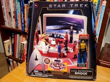 PLAYMATES CLASSIC STAR TREK U.S.S. ENTERPRISE BRIDGE  PLAY SET IN BOX