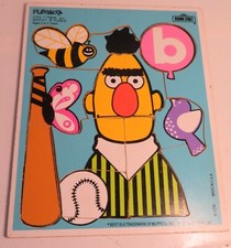 Vintage 1973 Sesame Street Playskool Bert's "B" Puzzle 2-5 yr No. 315-2 GUC