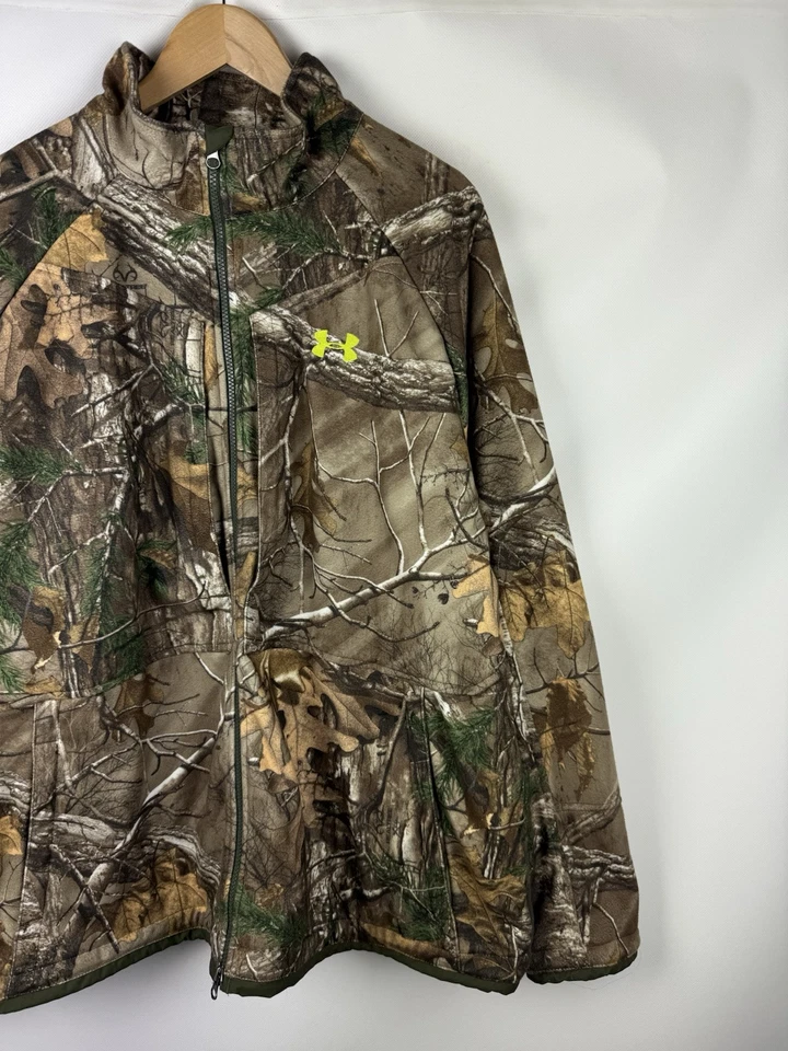 Under Armour Scent Control Men’s Realtree Camo Tactical Hunting Fleece Jacket  - Image 3 of 4