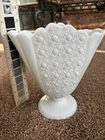 Vintage Fenton Milk Glass Daisy And Button Fan Vase 8”