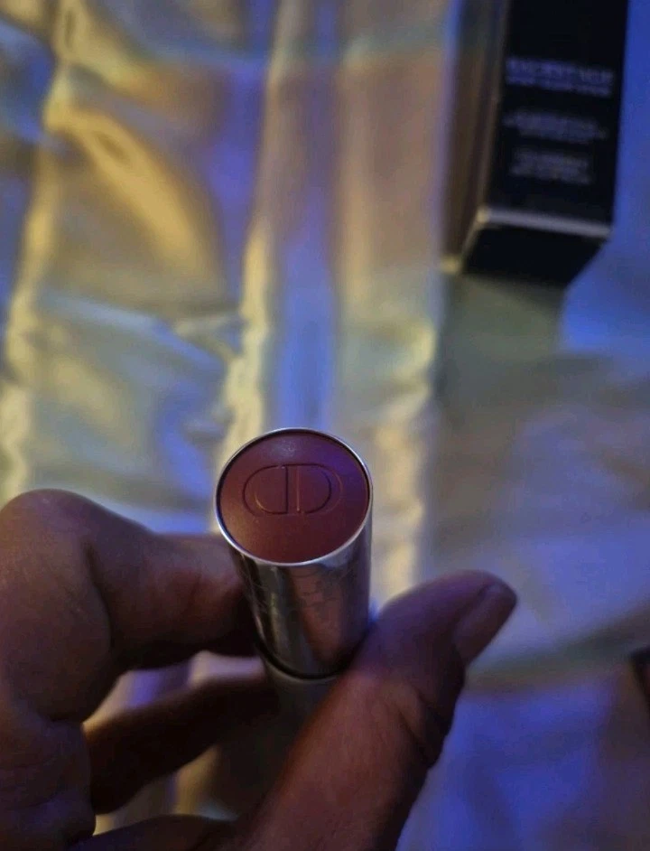 DIOR BACKSTAGE ROSY GLOW RUBOR PALO BAYA *NUEVO LANZAMIENTO* Foto 2 de 4