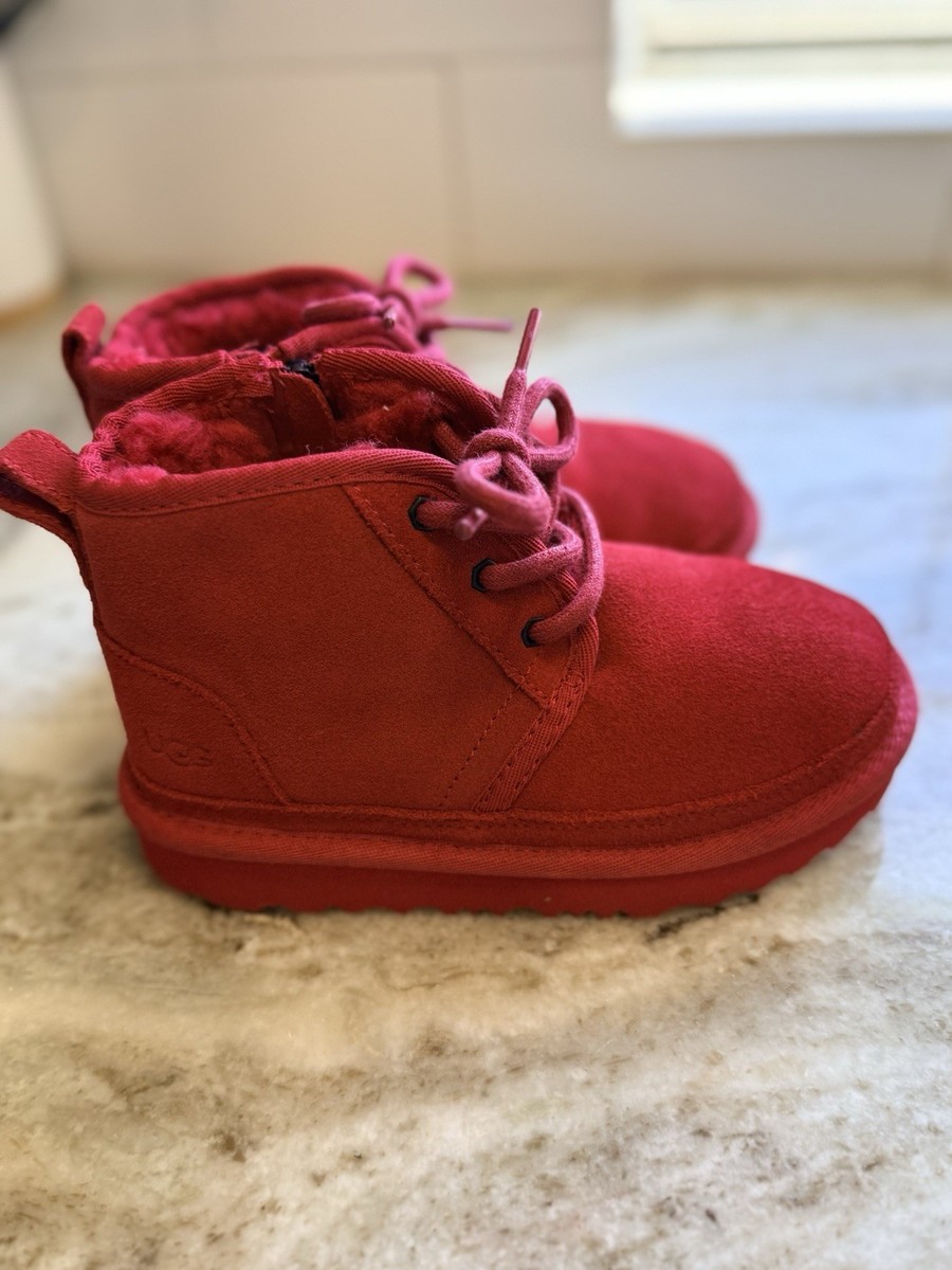 UGG Neumel Toddler Boots Size 11 Red Suede Shearling Lined  display picture 2