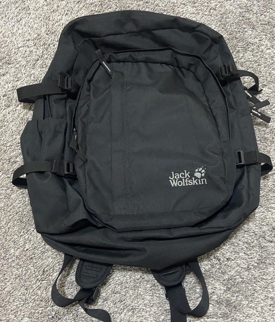 Jack Wolfskin Backpack Black Small/Medium, Outdoor Commuter Casual