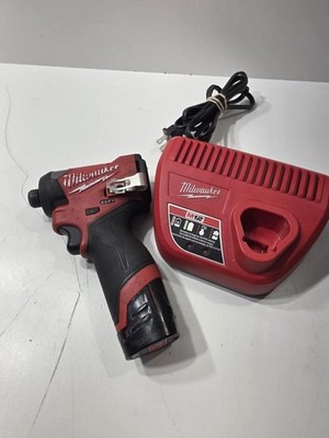 MILWAUKEE TOOLS 3453-20 (P13020064)
