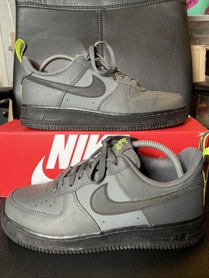 Nike Air Force 1 '07 Iron Grey Volt Green Herren Größe UK 7,5 Turnschuhe DZ4510-001