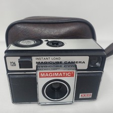 Vintage Magimatic X50 126 Film Camera Vintage Instant Load Magicube Case Retro
