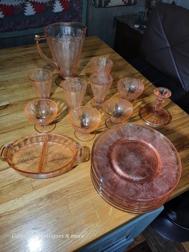 1930s Huge Vintage JEANNETTE FLORAL POINSETTIA PINK DEPRESSION Dishes Collection - Picture 15 of 24