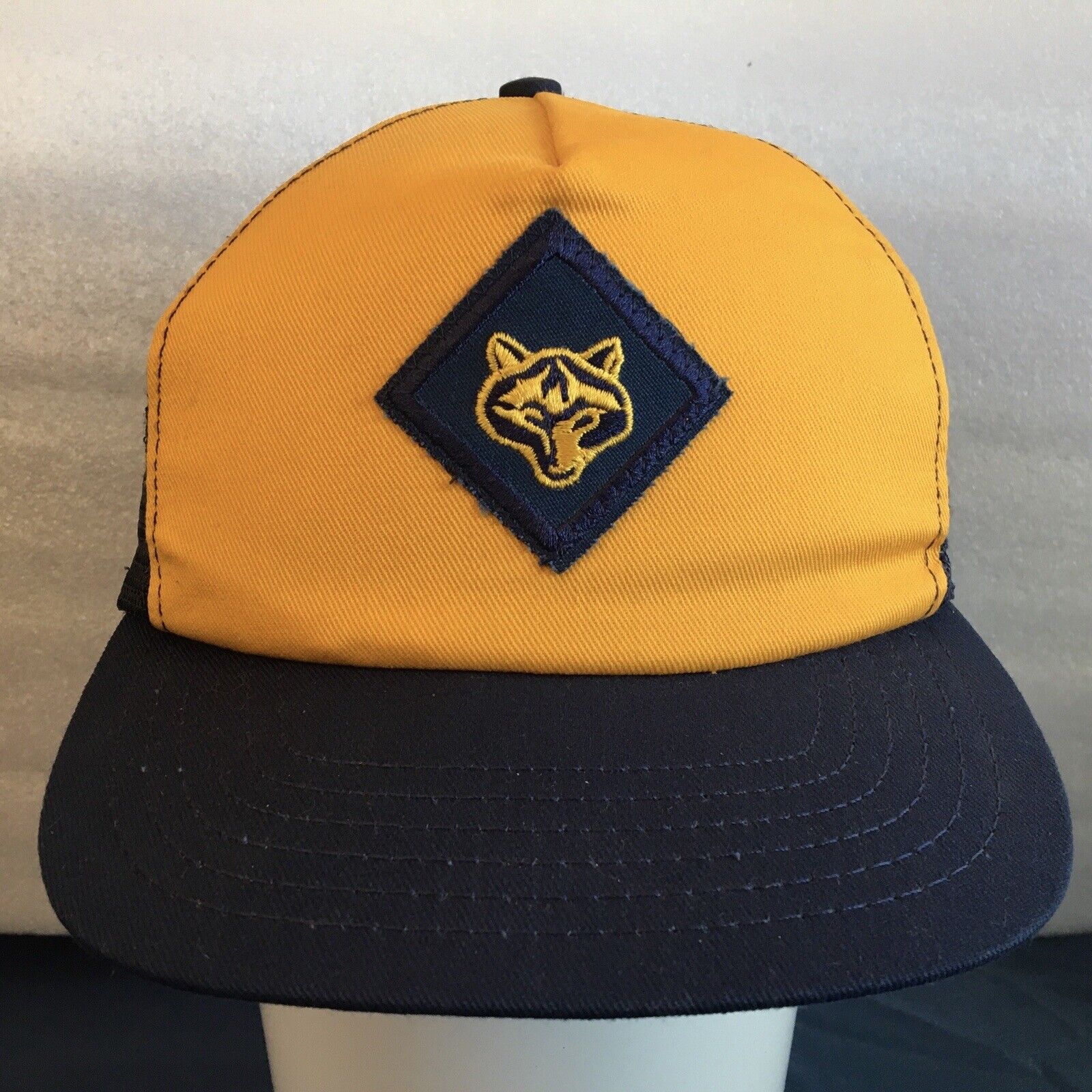 VINTAGE CUB BOY SCOUT Youth Hat MADE IN USA Snapback Ball  Wolf Patch CAP NAVY