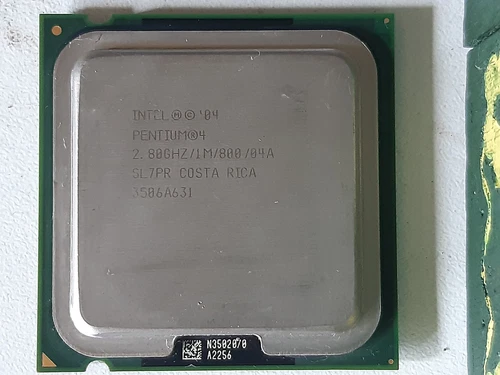 Intel Pentium 4 2.80GHz/1M/800/04A Costa Rica SL7PR 3506A631