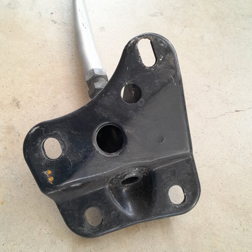 2003-2007 Nissan 350Z Front Strut Tower Bar Brace Support OEM - Picture 10 of 12