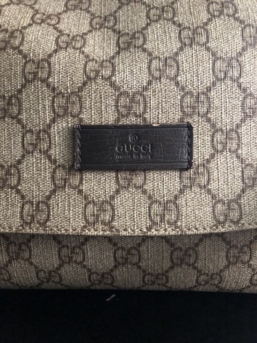 Authentic Gucci Baby Diaper Bag - Picture 2 of 9