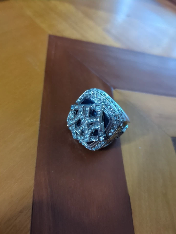 Anillo Campeonato Serie Mundial MLB Baby Ruth 2009 Baby York Yankees Foto 3 de 4