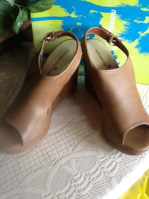 Reduced Montego Bay Club Camel Color Wedged Sandal Size 10 Orig 39 99 Ebay