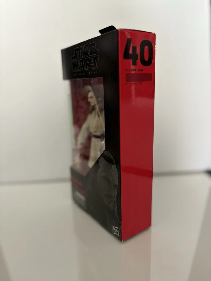 Figura de acción de Star Wars The Black Series #40 Qui-Gon Jinn ¡SELLADA! Foto 2 de 4