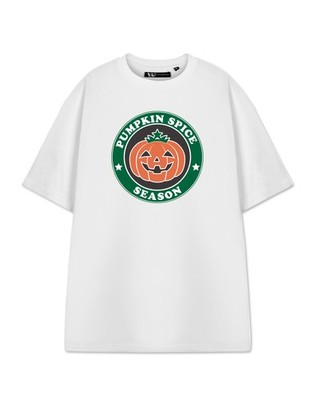 Show Me The Merch Weiß Pumpkin Spice Season Kurzärmeliges T-Shirt Frauen