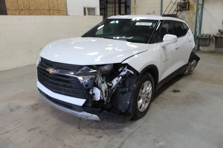 2021 Chevrolet Blazer Coil/Ignitor 2411000 - Image 3 of 4