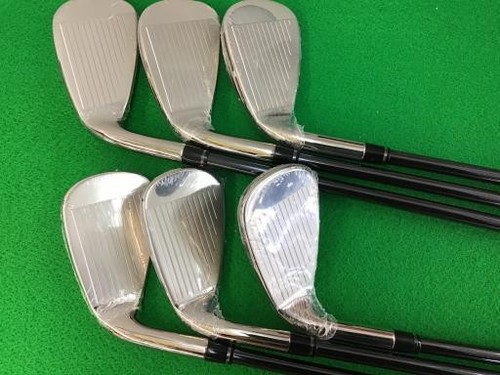 Wilson Staff DYNAPWR 2023 Iron Set 5-Pw / Recoil DART 65 R - Picture 2 of 6