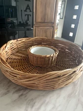 AT HOME AMERICA THE SUNDANCE COLLECTION WICKER CHIP AND DIP SET