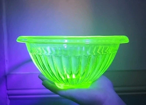 Vtg Hazel Atlas Uranium Glass 8" Mixing Bowl Green Depression Glass Replacement