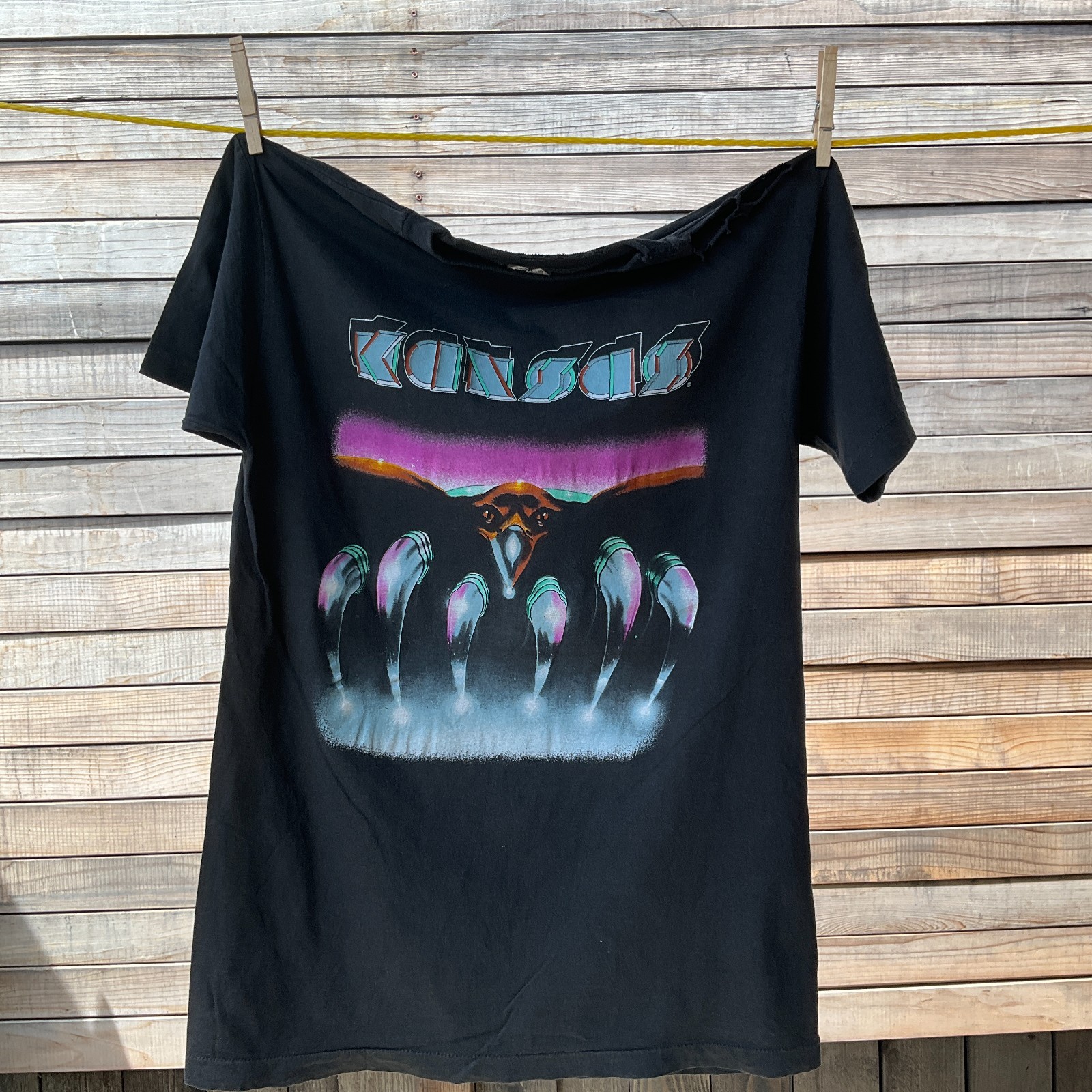 Kansas Rock T Shirt Original 1990s vintage concert t-shirt, vintage, size L, single stitch, B+ condition