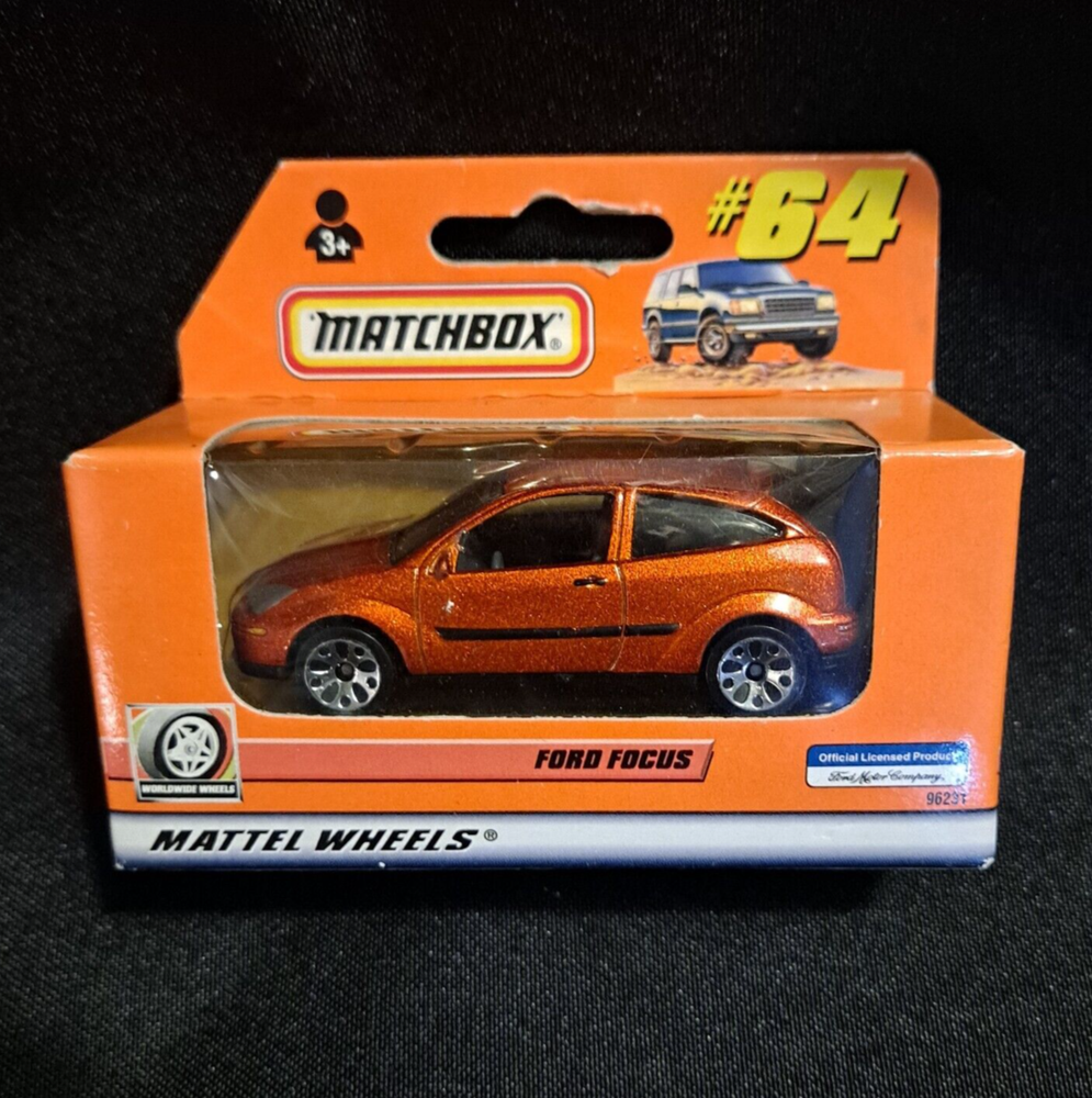 1999 Matchbox Ford Focus #64 Boxed #96231 WorldWide Wheels