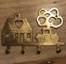 BRASS KEY HOLDER FarmHouse Tree Car Jalopy 4 Key hooks 2 Hanging Holes India