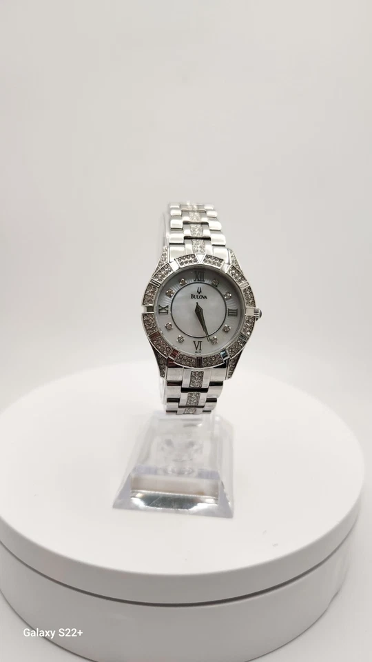 宝路华女式 96L116 不锈钢珍珠母施华洛世奇... — 第 2/4 张图片