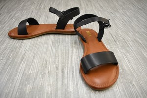 mia tia sandals