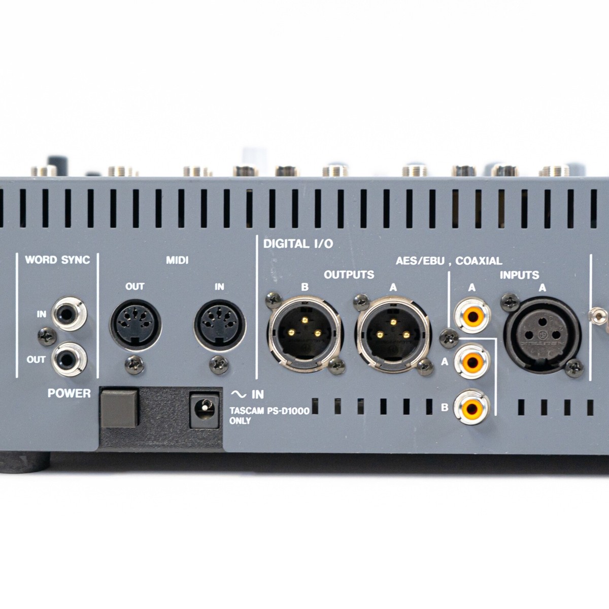 Tascam TM-D1000 16 Channel Digital Mixer & Recorder with Tascam TM-D1000 16 Channel Digital Mixer & Recorder with
