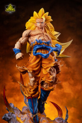 SuperBomd Studio Dragon Ball Ultimate Explosive Clothing Super Goku Statue