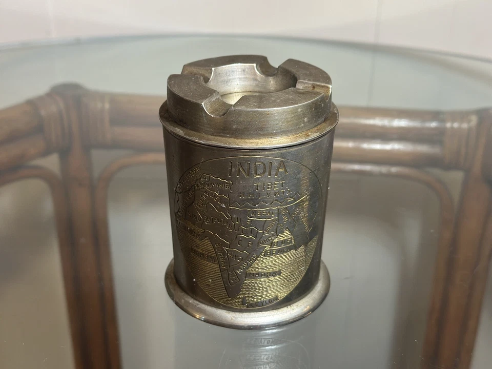 Antiguo portero de cigarrillos decorado a mano, indio, latón, lata de tabaco, victoriano Foto 4 de 4