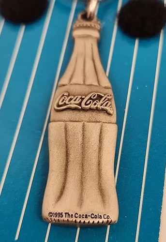 Coca Cola Bottle Pewter Keychain NEW Vintage 1995 1.25 oz - Picture 4 of 4