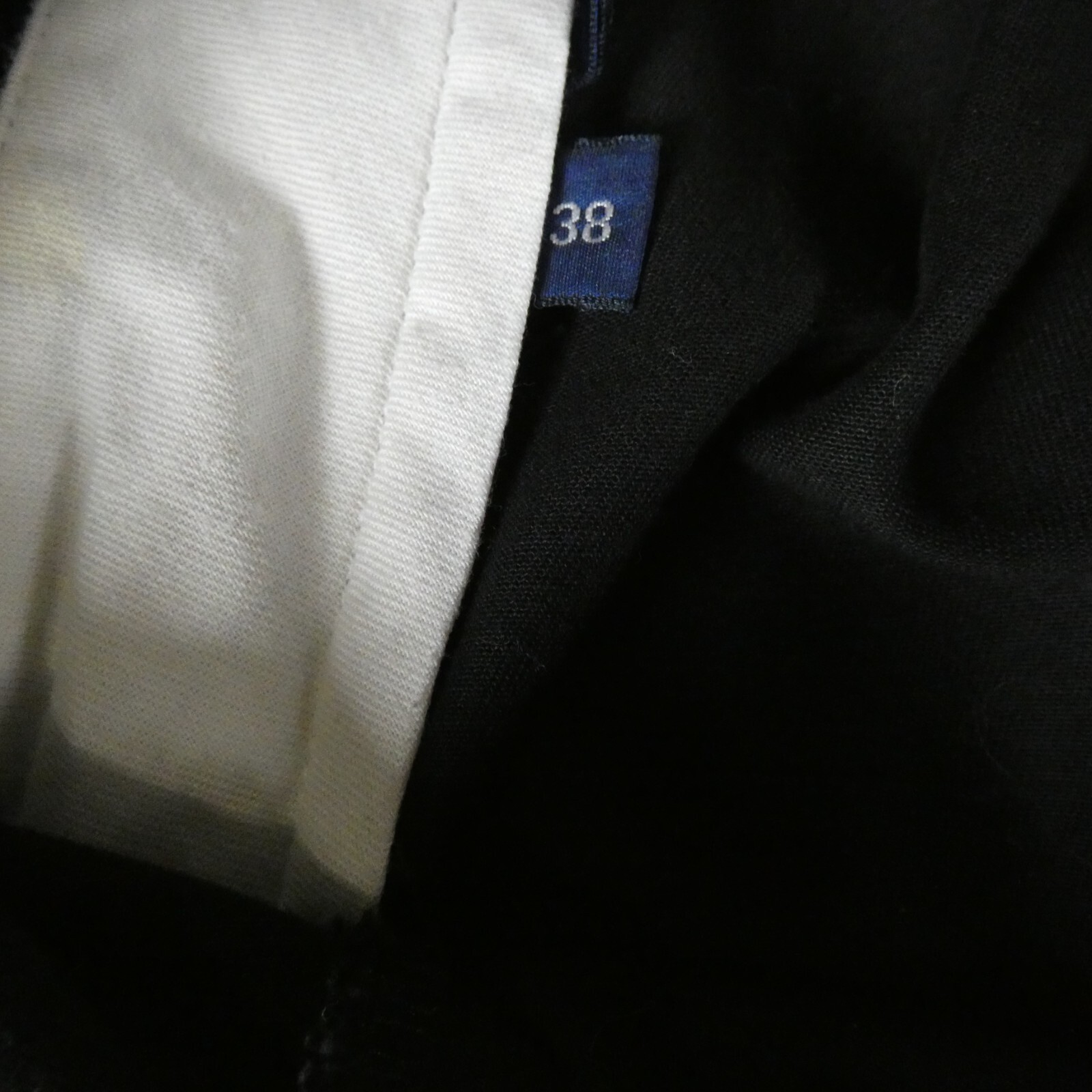 Picture 5 of 12