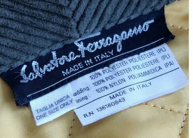 Salvatore Ferragamo 動物柄ナイロンジャケット 90's Vintage SALVATORE FERRAGAMO Leopard Jungle Print