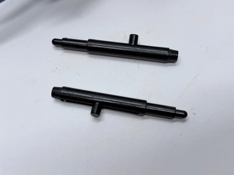 G1 Transformers DIRGE 1983 Vintage Hasbro Tamara Near Complete - Image 2 of 4