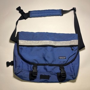 Patagonia Half Mass Messenger Bag | eBay