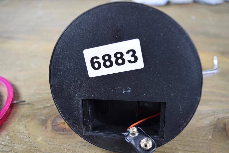 Juguete de escritorio órbita cinética movimiento perpetuo anillos giratorios alimentados por batería escultura Foto 4 de 4