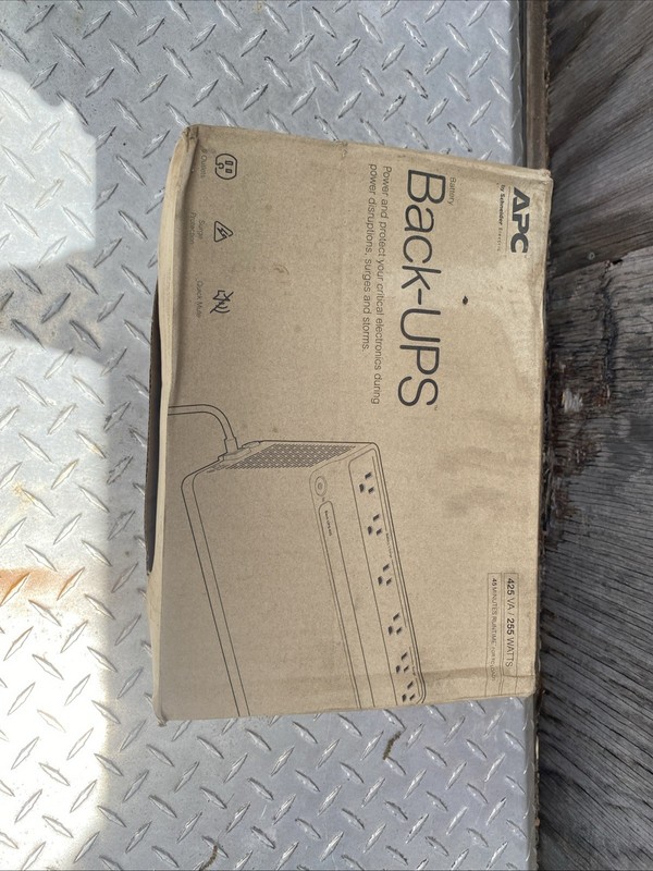 APC Battery Backups 425V/255W