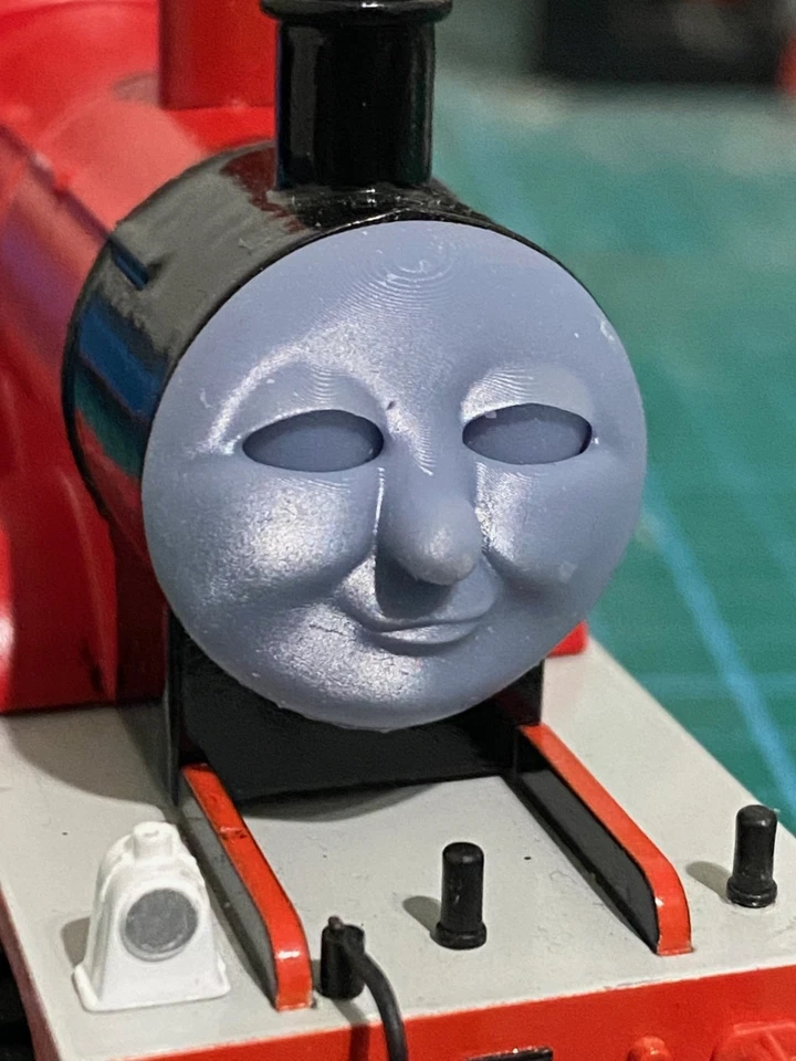 Custom HO/OO Bachmann James Magnetic Faces Set of 6 - Image 2 of 4
