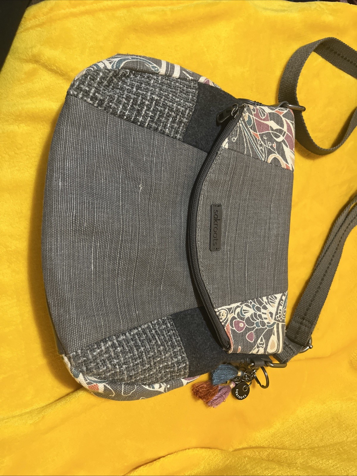 Sakroots Basic Crossbody Bag Multicolor Women's P… - image 1