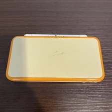 4621 Nintendo New 2DS LL Orange For Parts