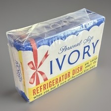 Vintage 1950s IVORY SOAP Floating Personal Si...