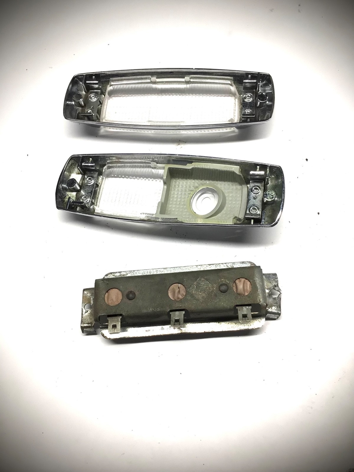 1966-80 Rolls Royce Silver Shadow Wraith II Front Right and Left Dome Light