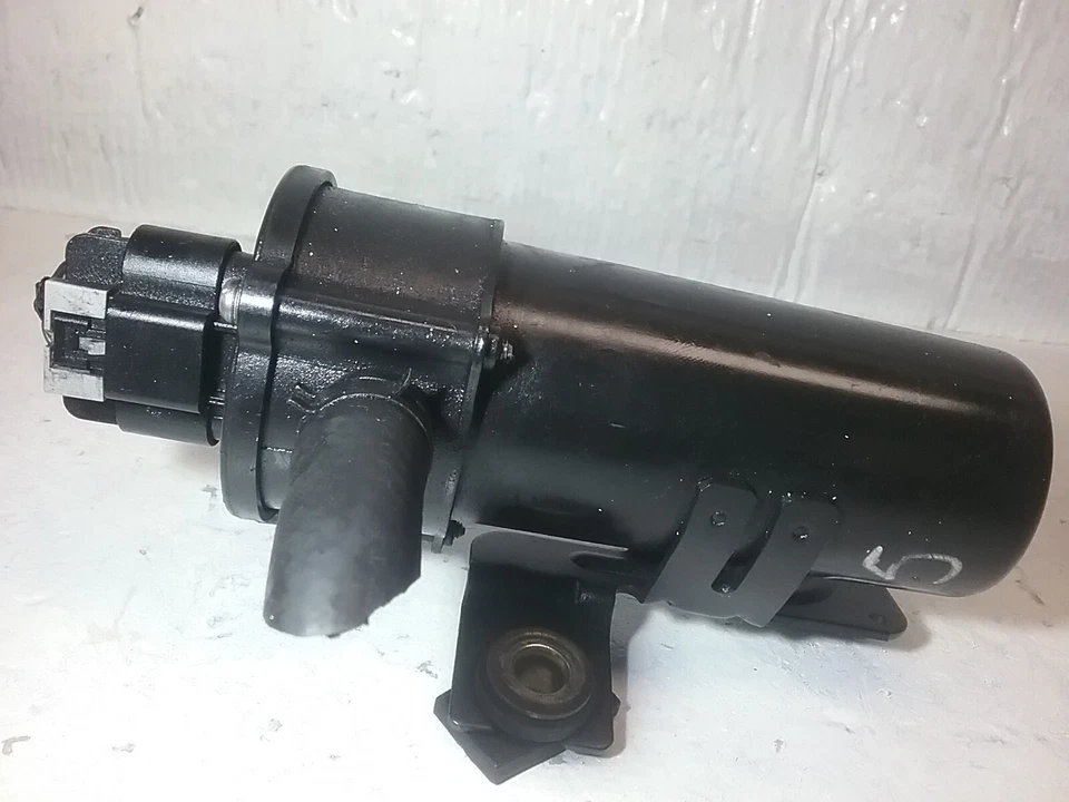 Bomba de vacío de refuerzo de freno Chevy Silverado Sierra Tahoe Yukon 2003-2006 Foto 3 de 4